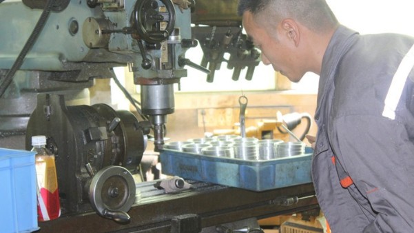 機械設備零件加工找哪家更（gèng）好？就找麻豆影视在线观看精密